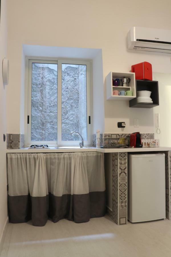 A Tre Passi Dal Duomo Appartement Napels Buitenkant foto